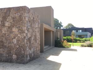 Field Stone Nº 129