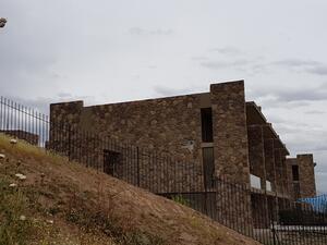 Field Stone Nº 33