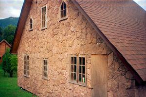 Field Stone Nº 48