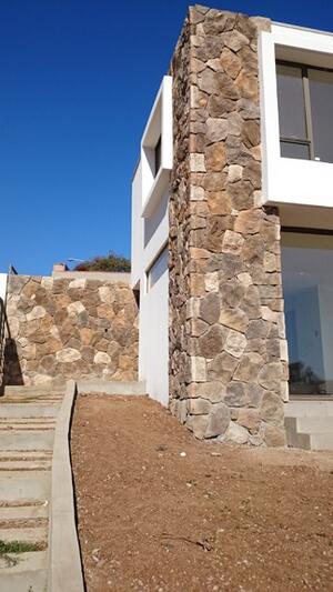 Field Stone Nº 52