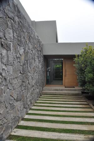 Field Stone Nº 73