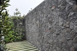 Field Stone Nº 75